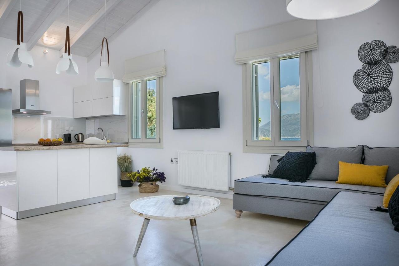 Olvio Living By The Sea Villa Sami  Exterior photo