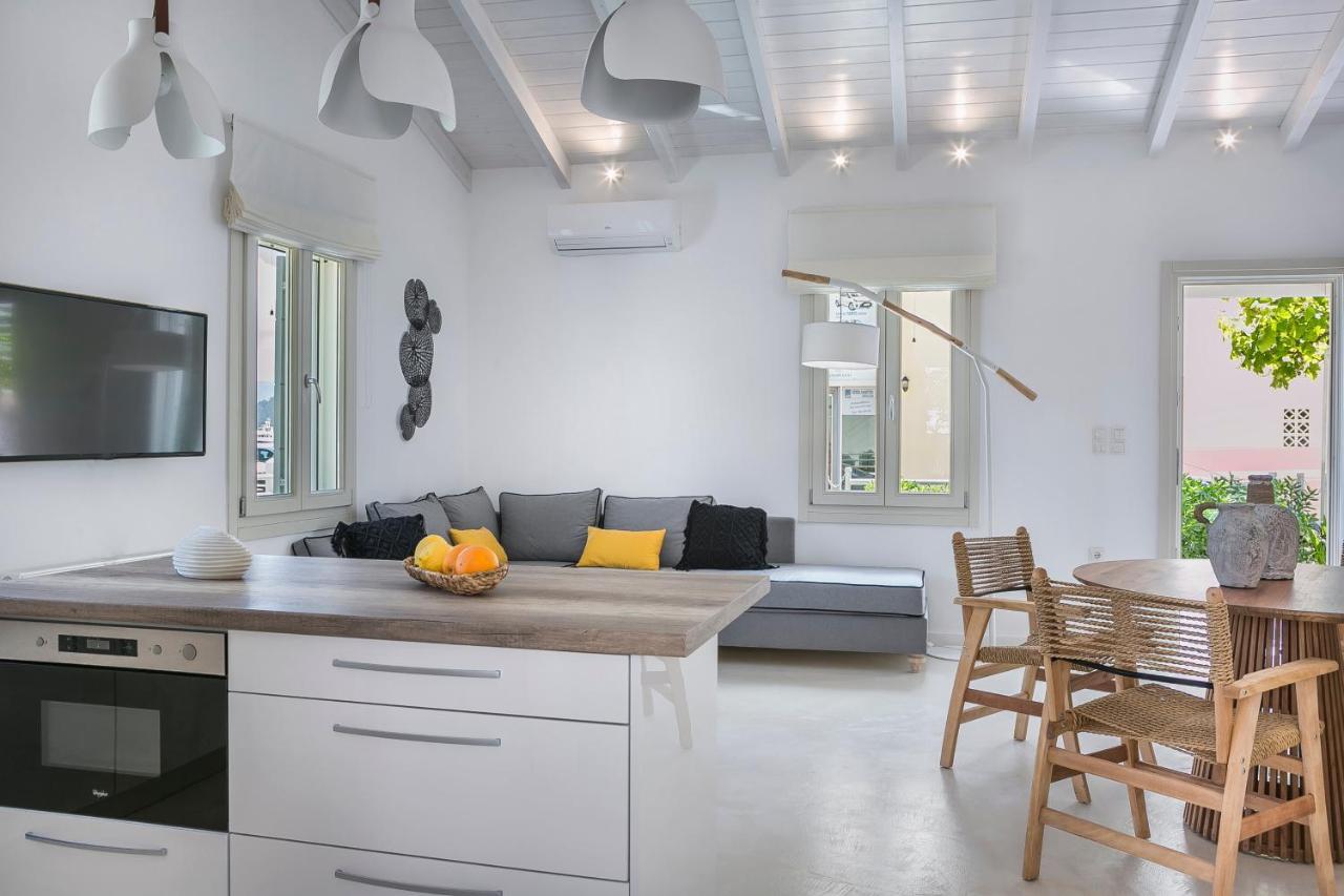 Olvio Living By The Sea Villa Sami  Exterior photo